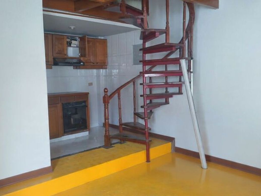 Casa de 10 alcobas en venta en Nuevo Contry, Bogotá, 400 m² · foto 11 de 15
