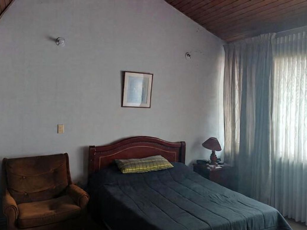 Casa de 10 alcobas en venta en Nuevo Contry, Bogotá, 400 m² · foto 8 de 15