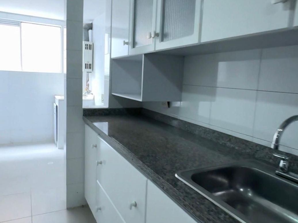 Apartamento de 3 alcobas en venta en Chicó Norte, Bogotá, 120 m² · foto 2 de 16