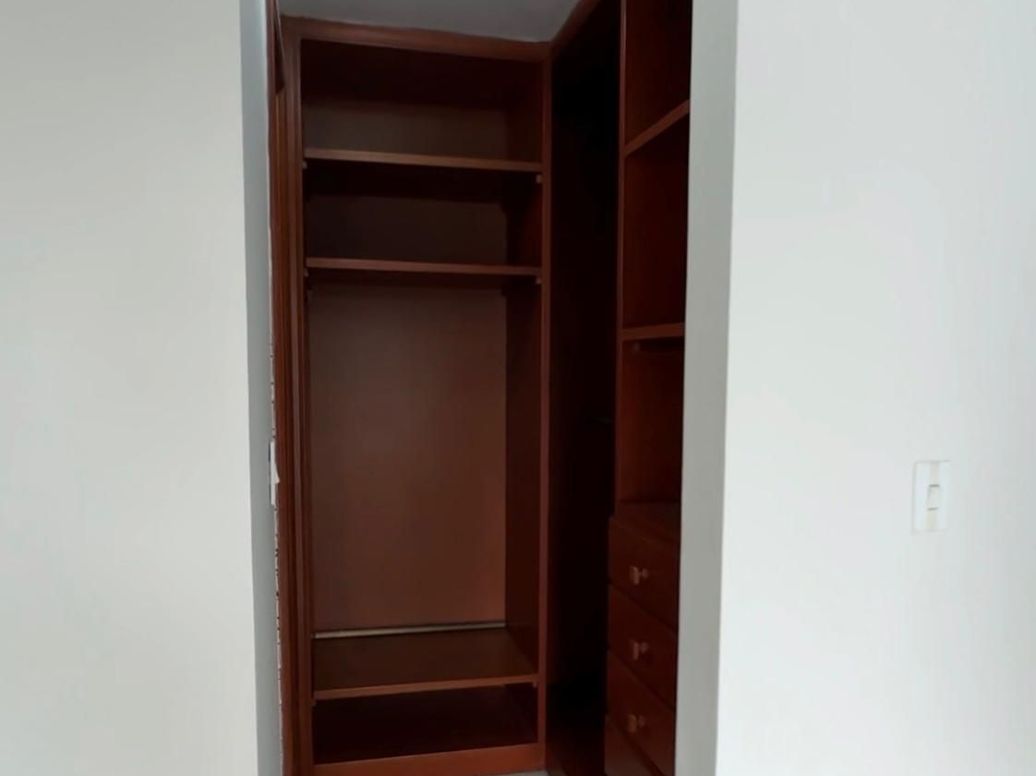 Apartamento de 3 alcobas en venta en Chicó Norte, Bogotá, 120 m² · foto 10 de 16
