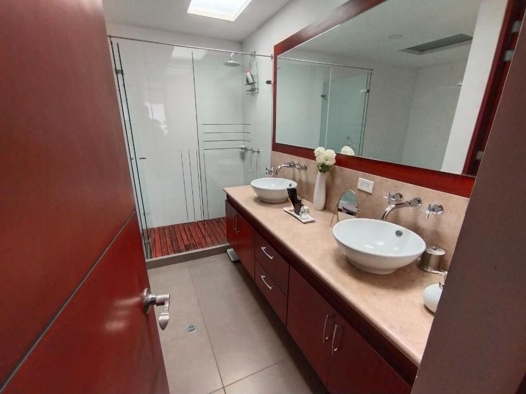 Apartamento de 4 alcobas en venta en Santa Bibiana, Bogotá, 271 m² · foto 10 de 20