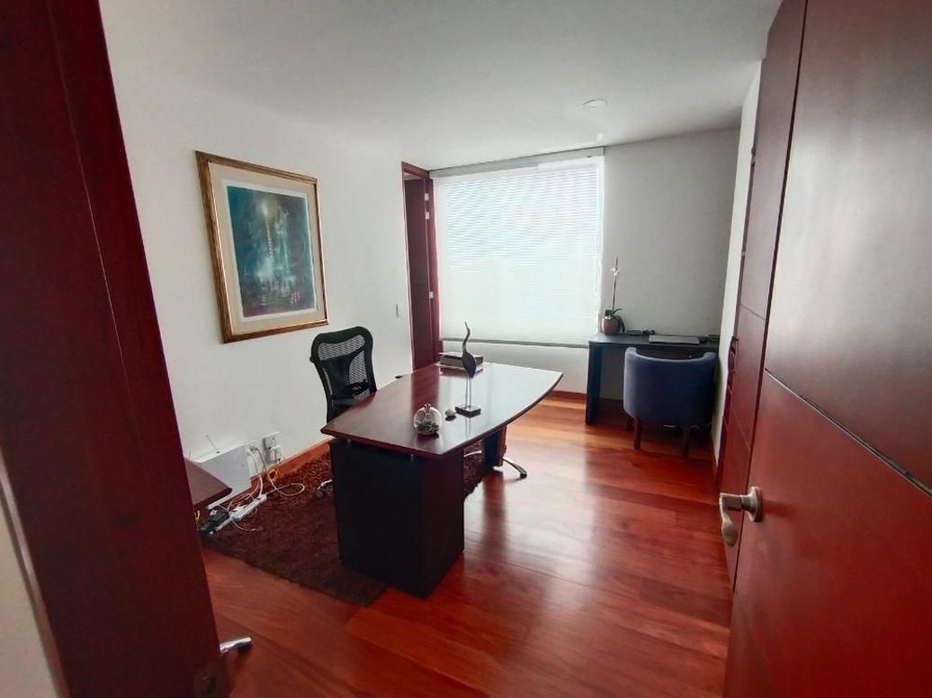 Apartamento de 4 alcobas en venta en Santa Bibiana, Bogotá, 271 m² · foto 2 de 20