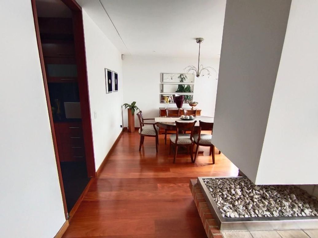 Apartamento de 4 alcobas en venta en Santa Bibiana, Bogotá, 271 m² · foto 14 de 20