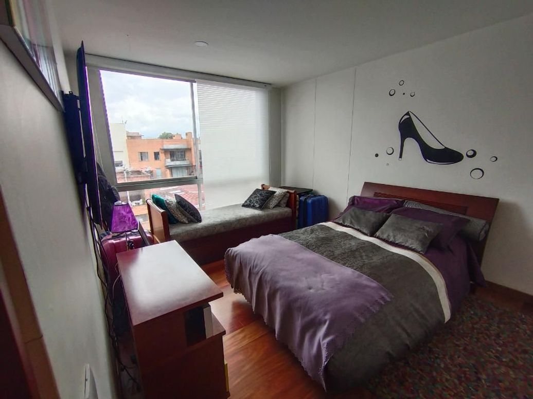 Apartamento de 4 alcobas en venta en Santa Bibiana, Bogotá, 271 m² · foto 3 de 20