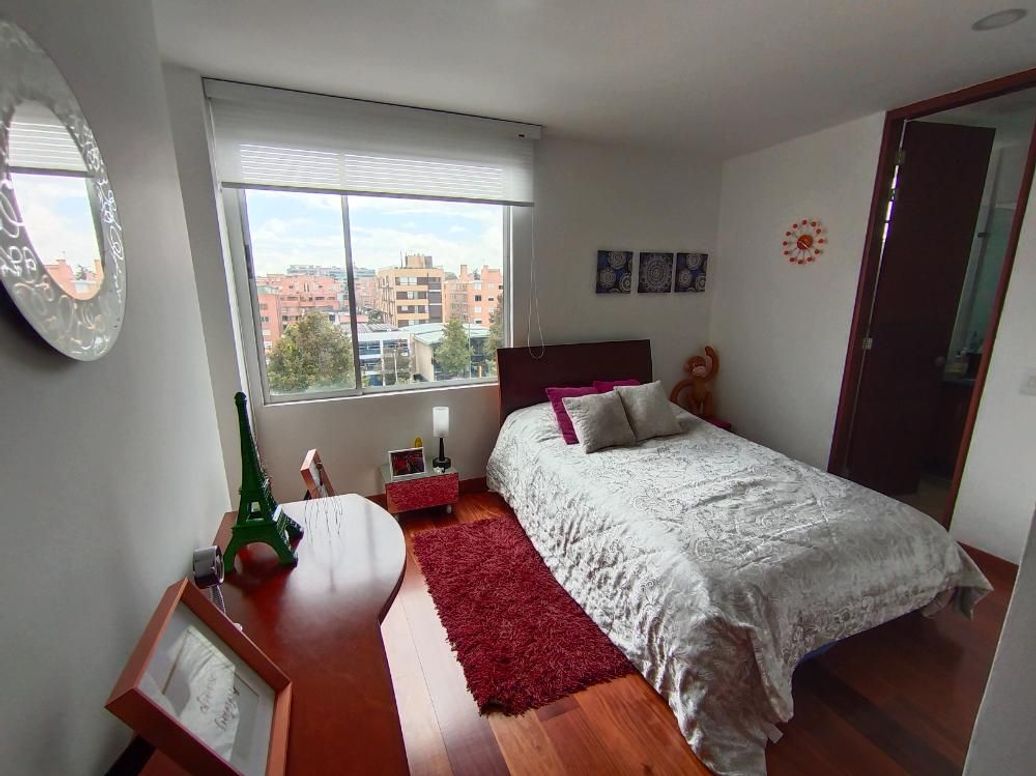 Apartamento de 4 alcobas en venta en Santa Bibiana, Bogotá, 271 m² · foto 4 de 20