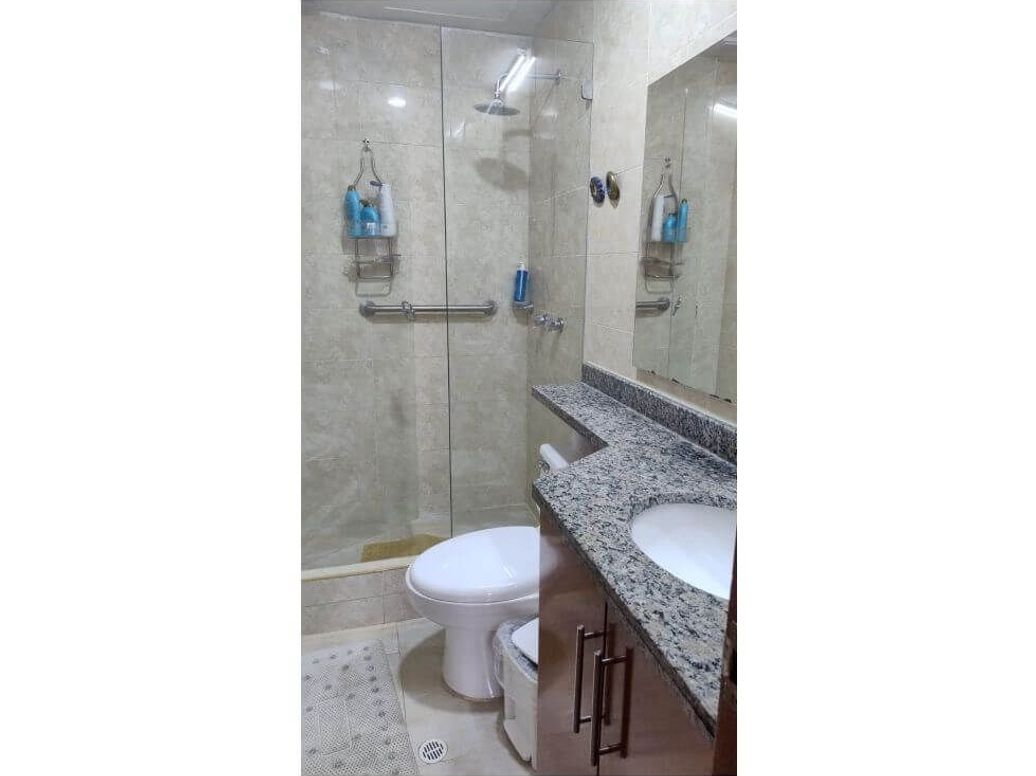 Apartamento de 3 alcobas en venta en Molinos Norte, Bogotá, 166 m² · foto 14 de 20