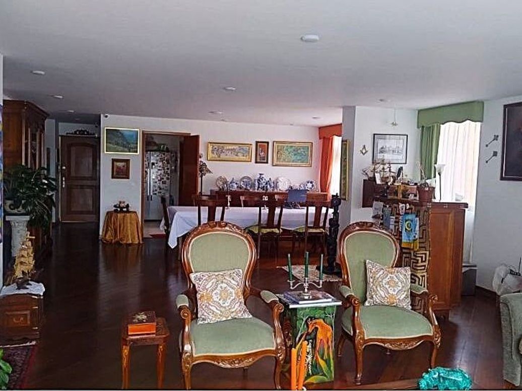 Apartamento de 3 alcobas en venta en Molinos Norte, Bogotá, 166 m² · foto 2 de 20