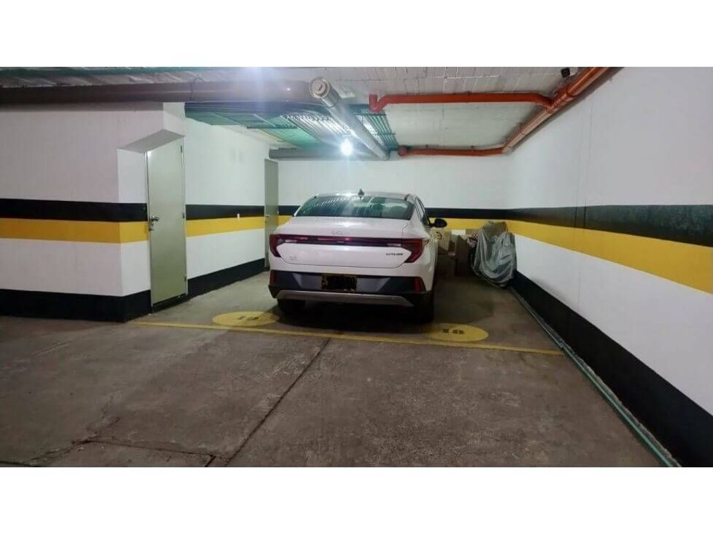Apartamento de 3 alcobas en venta en Molinos Norte, Bogotá, 166 m² · foto 20 de 20