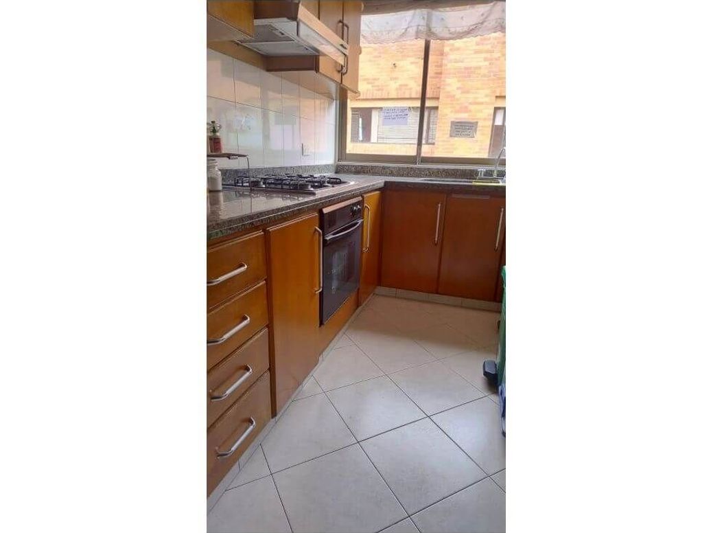 Apartamento de 3 alcobas en venta en Molinos Norte, Bogotá, 166 m² · foto 8 de 20