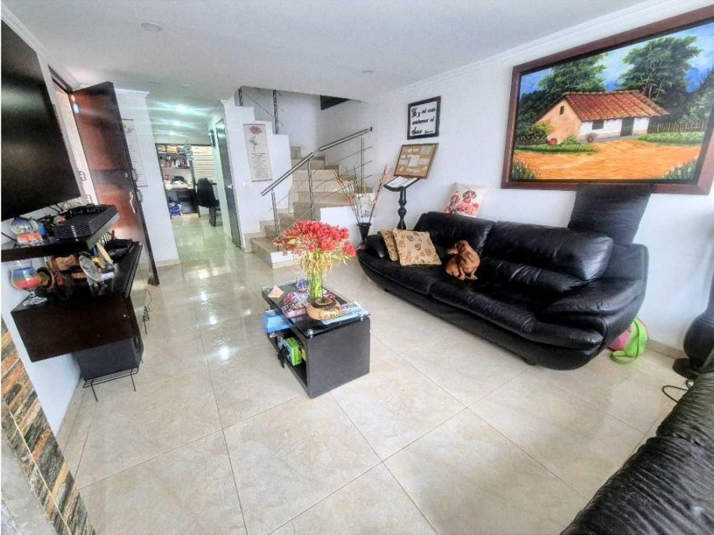 Casa de 4 alcobas en venta en Cedritos, Bogotá, 152 m² · foto 3 de 20