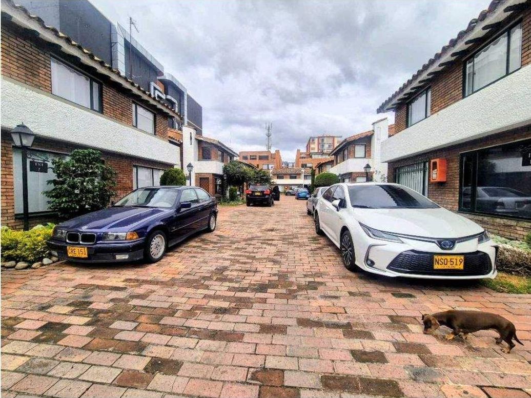 Casa de 4 alcobas en venta en Cedritos, Bogotá, 152 m² · foto 2 de 20