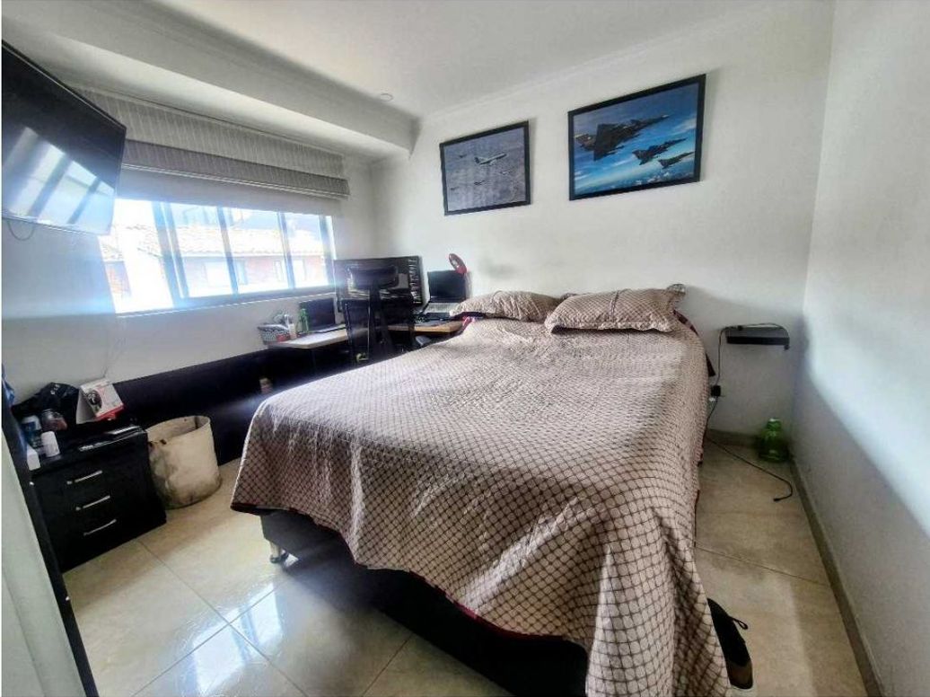 Casa de 4 alcobas en venta en Cedritos, Bogotá, 152 m² · foto 17 de 20