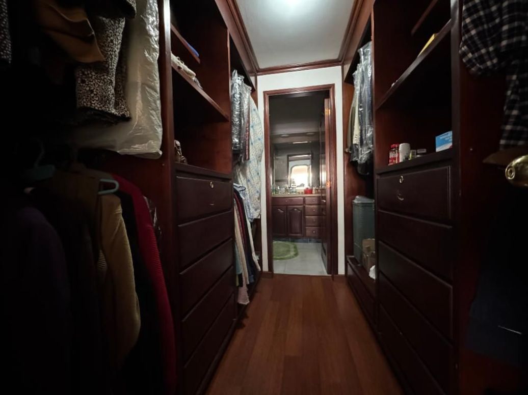 Apartamento de 2 alcobas en venta en Molinos Norte, Bogotá, 164 m² · foto 14 de 20