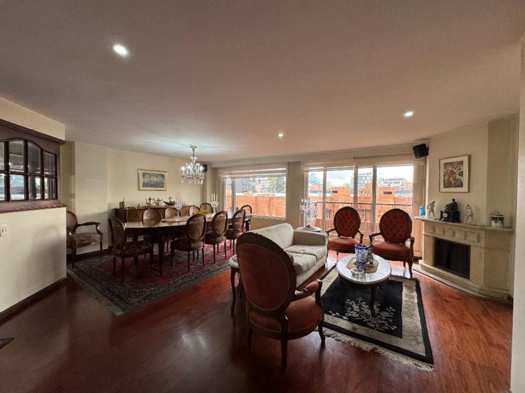 Apartamento de 2 alcobas en venta en Molinos Norte, Bogotá, 164 m² · foto 4 de 20