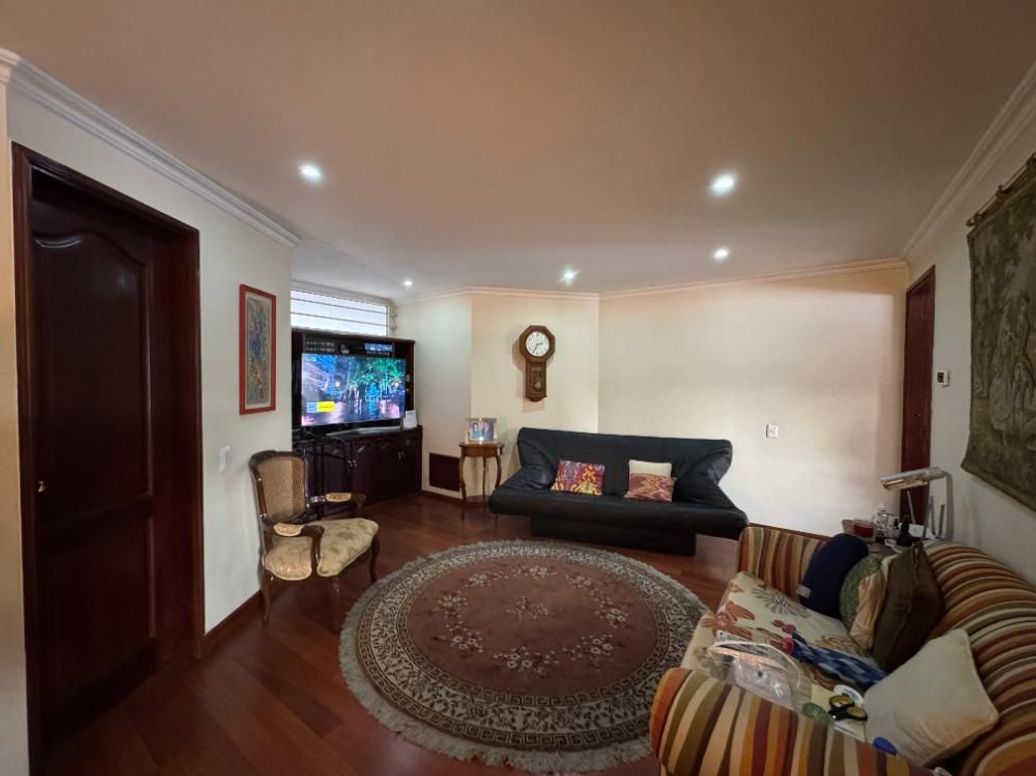Apartamento de 2 alcobas en venta en Molinos Norte, Bogotá, 164 m² · foto 19 de 20