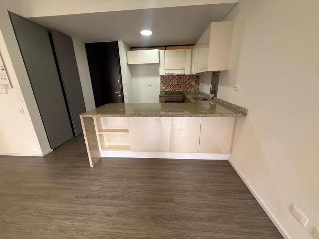Apartamento de 2 alcobas en venta en San Martin, Bogotá, 87 m² · foto 3 de 20