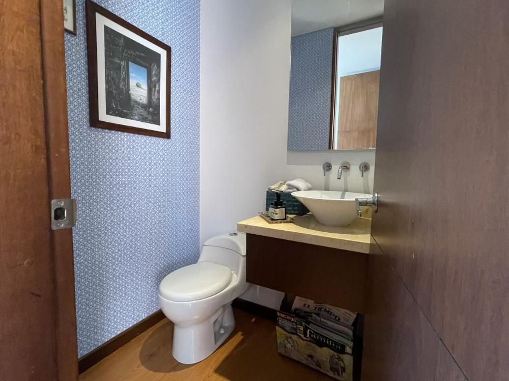 Apartamento de 4 alcobas en venta en Conejera, Bogotá, 143 m² · foto 2 de 20