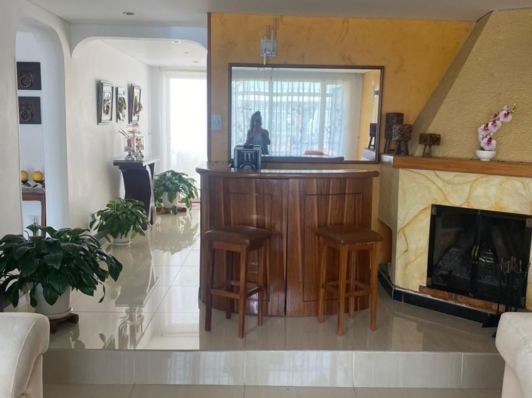 Casa de 4 alcobas en venta en El Contador, Bogotá, 210 m² · foto 7 de 20