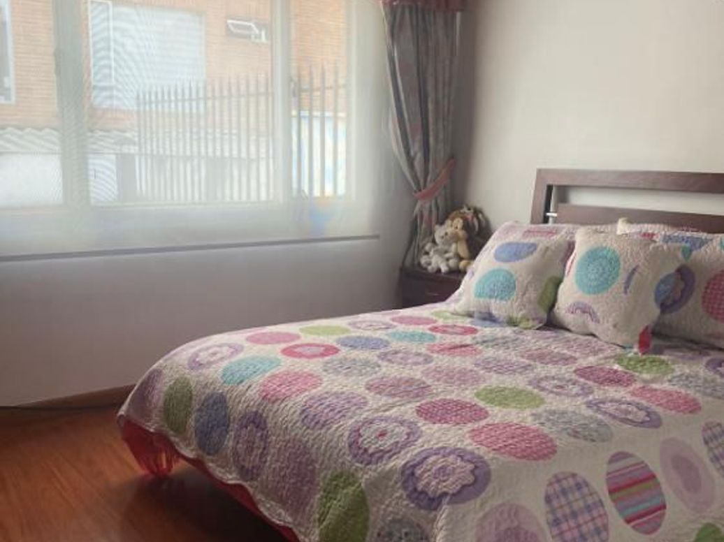 Casa de 4 alcobas en venta en El Contador, Bogotá, 210 m² · foto 16 de 20