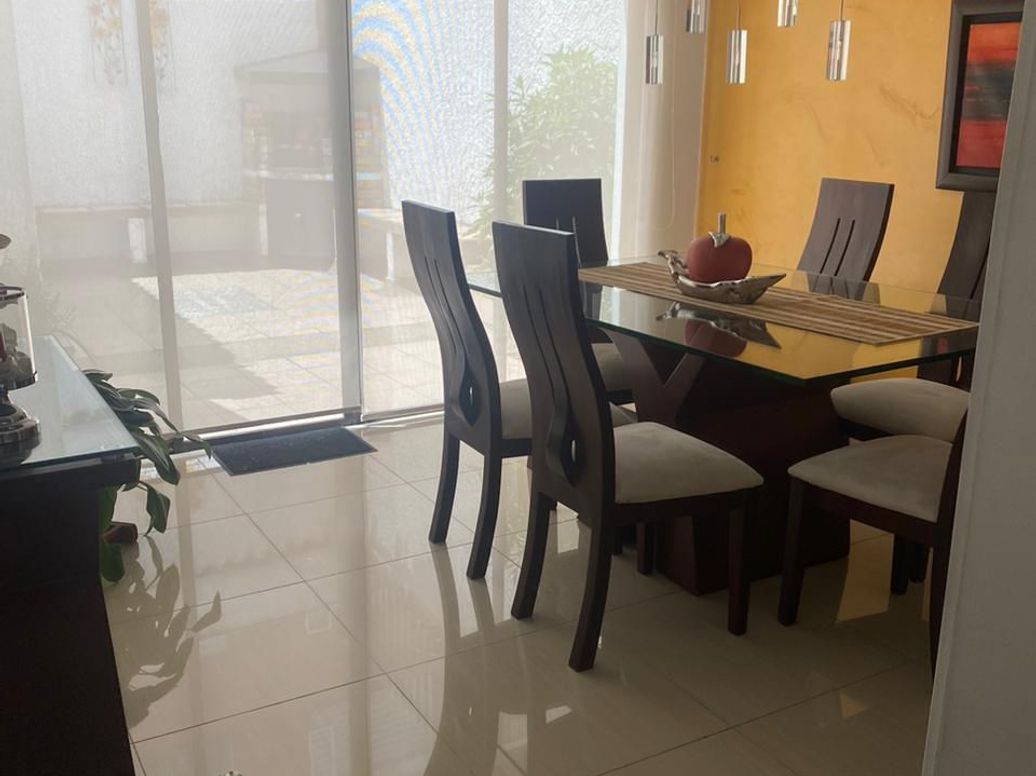 Casa de 4 alcobas en venta en El Contador, Bogotá, 210 m² · foto 8 de 20