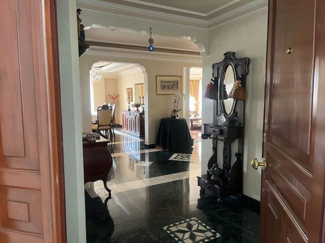 Apartamento de 4 alcobas en venta en Santa Bibiana, Bogotá, 301 m² · foto 14 de 14