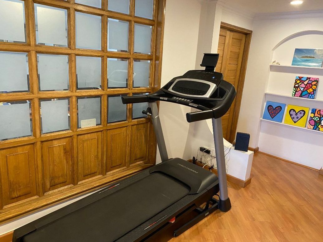 Apartamento de 3 alcobas en venta en Santa Barbara Occidental, Bogotá, 137 m² · foto 14 de 20
