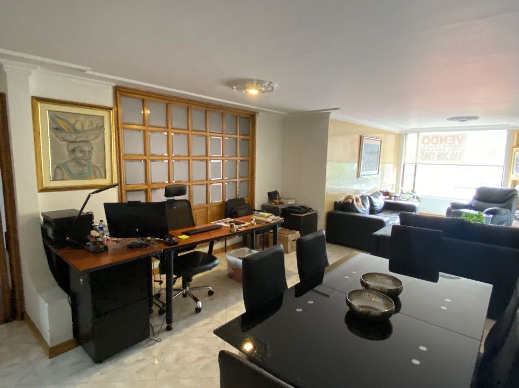 Apartamento de 3 alcobas en venta en Santa Barbara Occidental, Bogotá, 137 m² · foto 7 de 20