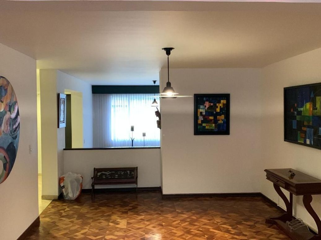 Casa de 6 alcobas en venta en Las Villas, Bogotá, 337 m² · foto 5 de 20
