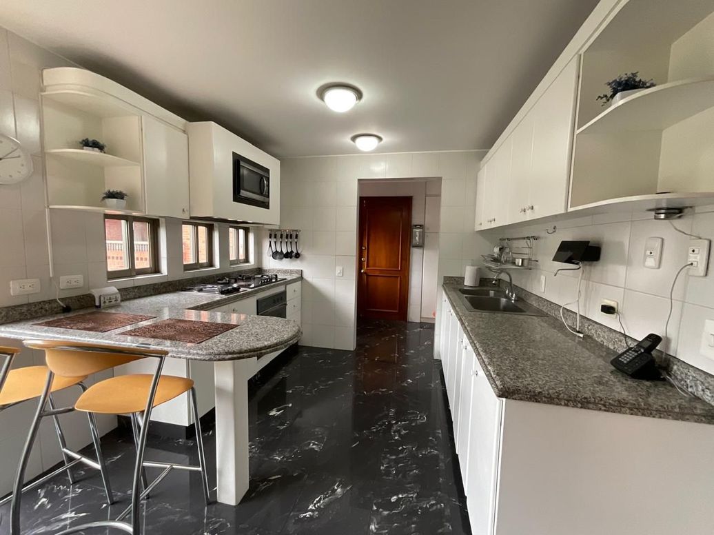 Apartamento de 3 alcobas en venta en Iberia, Bogotá, 205 m² · foto 7 de 20