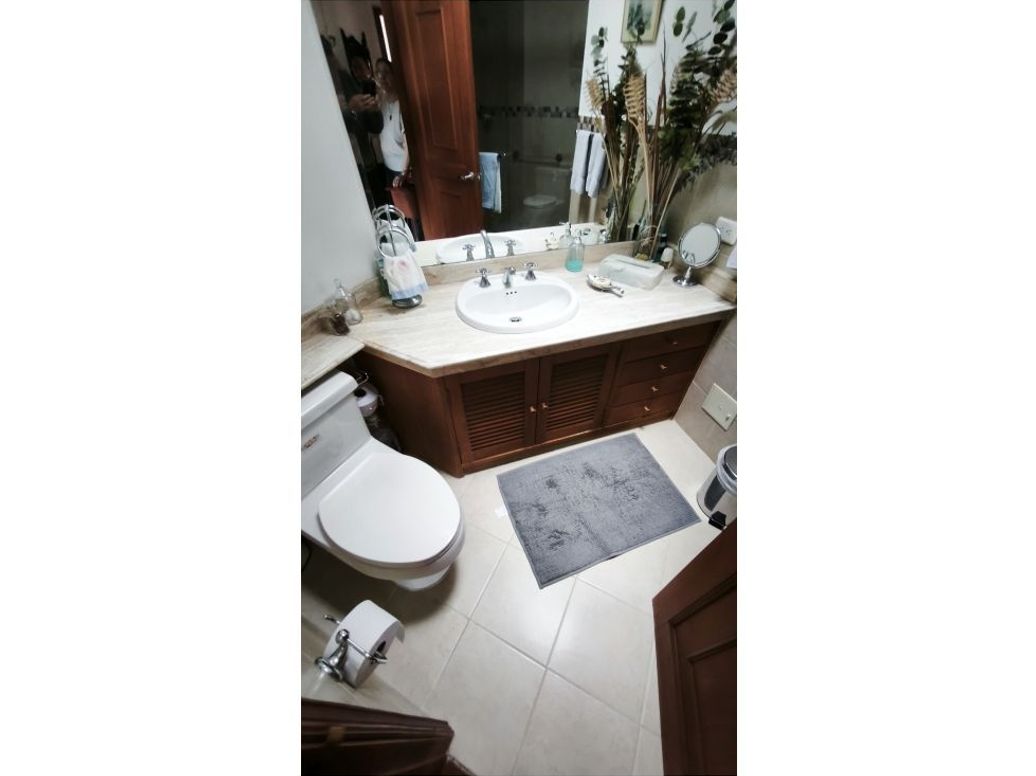 Apartamento de 3 alcobas en venta en Prados De La Calleja, Bogotá, 157 m² · foto 16 de 20