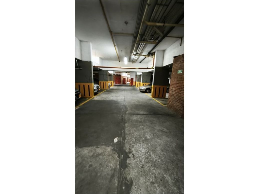 Apartamento de 3 alcobas en venta en Prados De La Calleja, Bogotá, 157 m² · foto 20 de 20