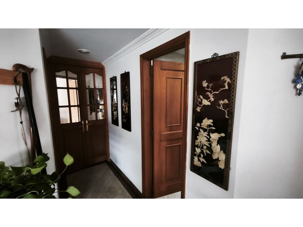 Apartamento de 3 alcobas en venta en Prados De La Calleja, Bogotá, 157 m² · foto 11 de 20