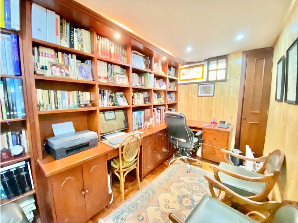 Casa de 4 alcobas en venta en Ub. Santa Coloma, Bogotá, 181 m² · foto 8 de 20