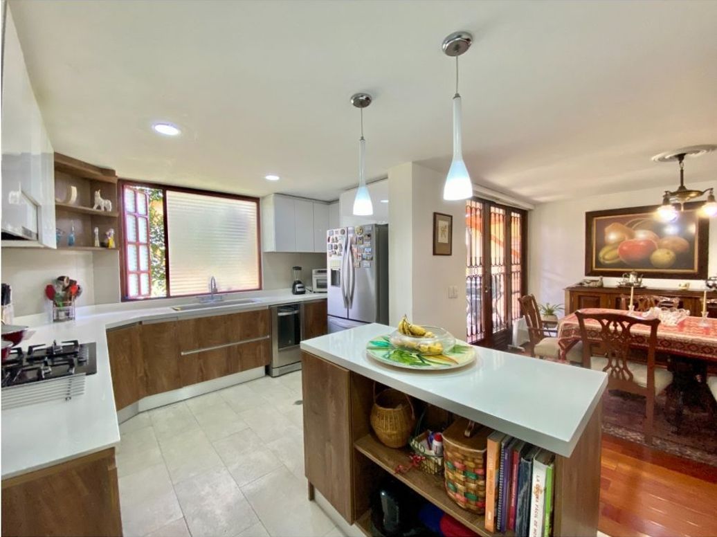 Casa de 4 alcobas en venta en Ub. Santa Coloma, Bogotá, 181 m² · foto 11 de 20