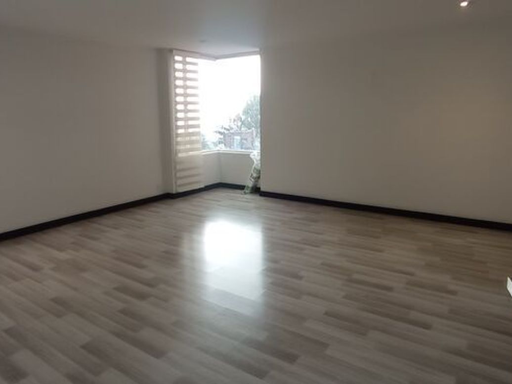 Apartamento de 4 alcobas en venta en El Seminario, Bogotá, 541 m² · foto 13 de 20