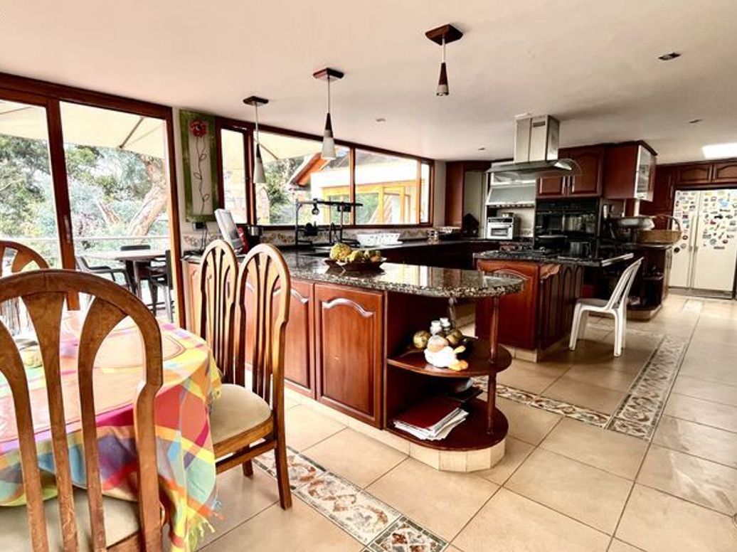 Casa de 4 alcobas en venta en A.S.D., Bogotá, 990 m² · foto 8 de 20