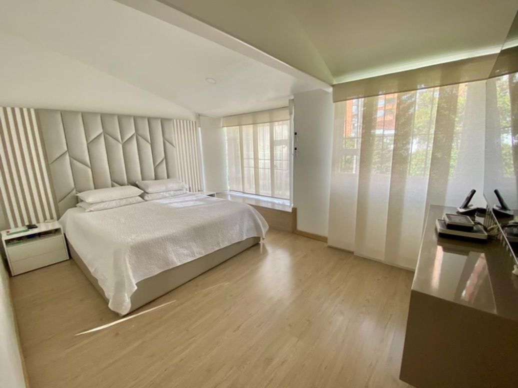 Casa de 4 alcobas en venta en Nuevo Contry, Bogotá, 280 m² · foto 16 de 20