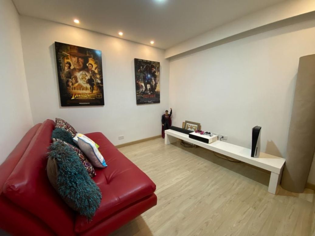 Casa de 4 alcobas en venta en Nuevo Contry, Bogotá, 280 m² · foto 7 de 20