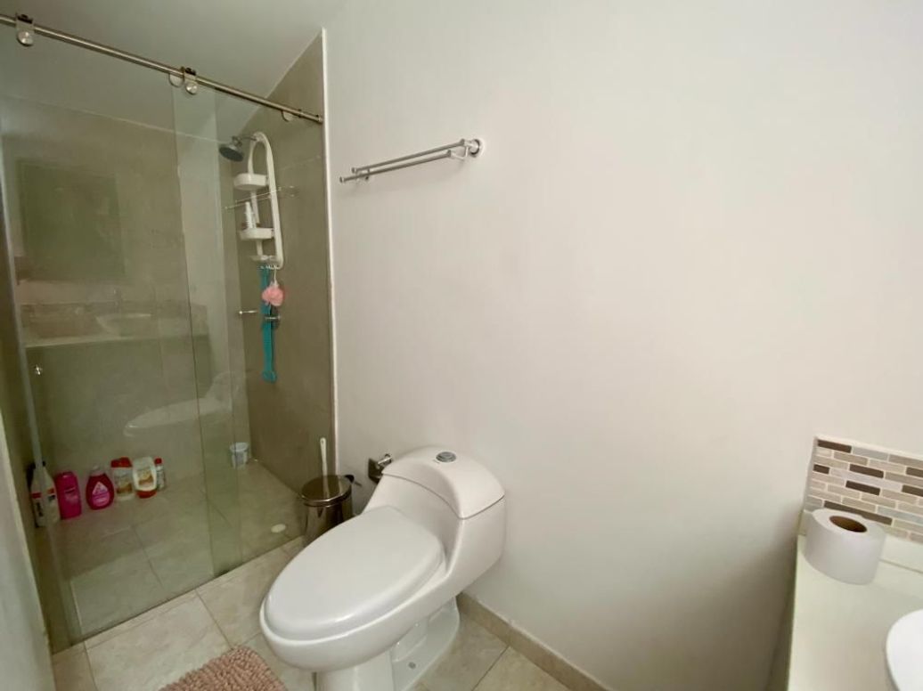 Casa de 4 alcobas en venta en Nuevo Contry, Bogotá, 280 m² · foto 19 de 20