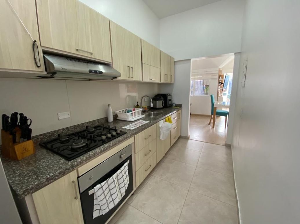 Casa de 4 alcobas en venta en Nuevo Contry, Bogotá, 280 m² · foto 4 de 20