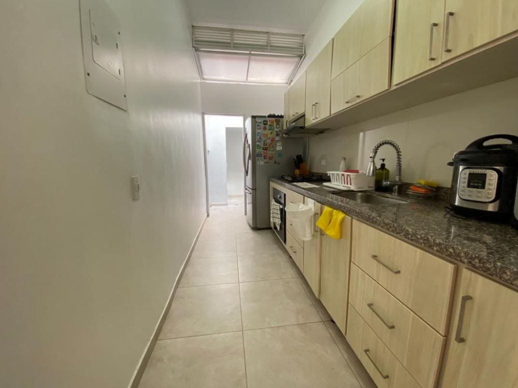Casa de 4 alcobas en venta en Nuevo Contry, Bogotá, 280 m² · foto 3 de 20