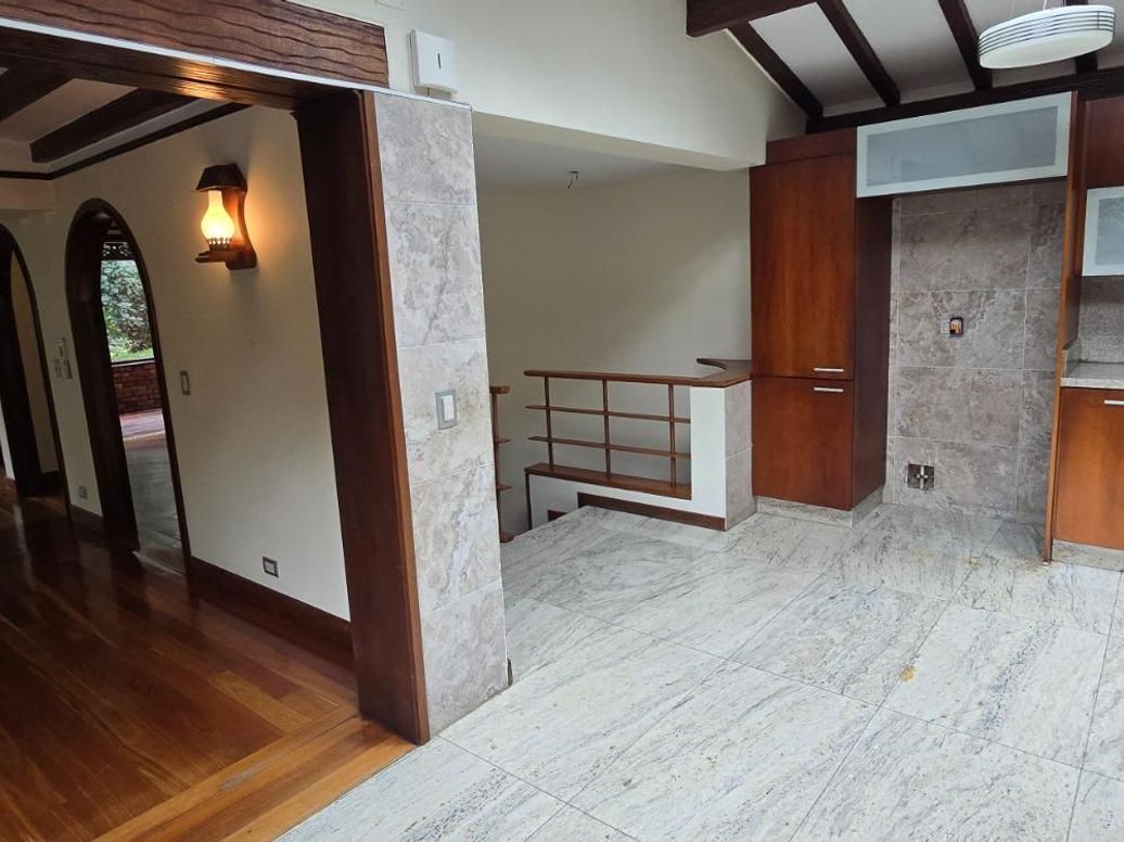 Casa de 3 alcobas en venta en San Isidro, Bogotá, 550 m² · foto 18 de 20