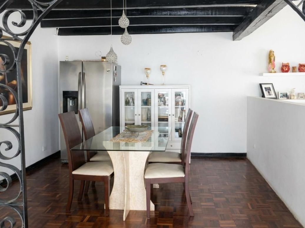 Casa de 4 alcobas en venta en Los Cedritos, Bogotá, 405 m² · foto 5 de 14