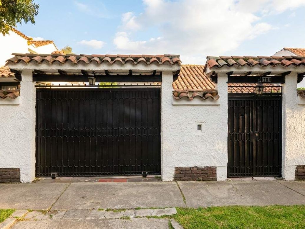 Casa de 4 alcobas en venta en Los Cedritos, Bogotá, 405 m² · foto 14 de 14