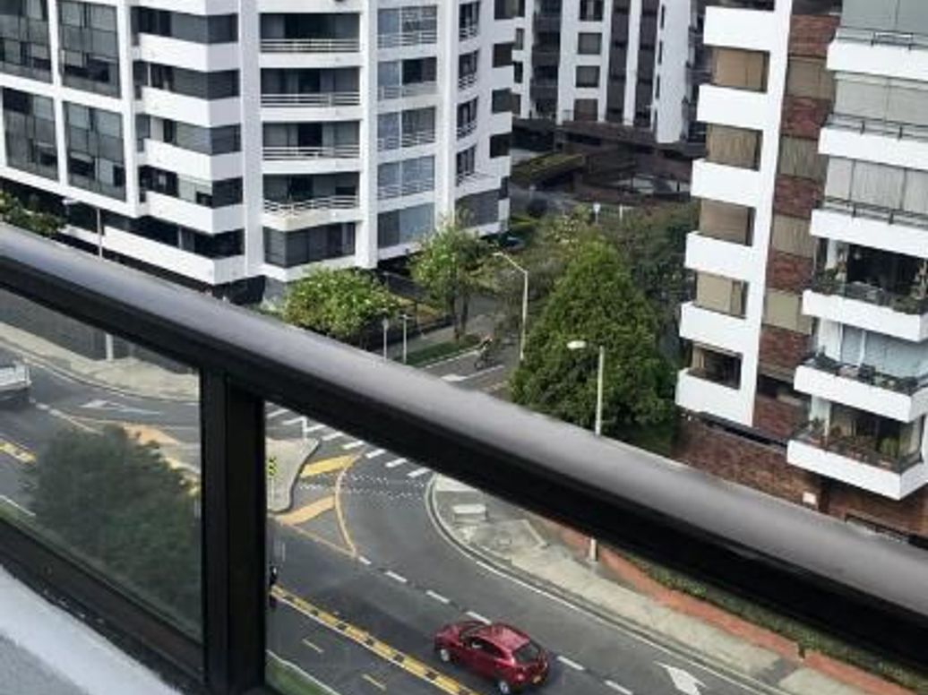 Apartamento de 4 alcobas en venta en Santa Barbara Oriental, Bogotá, 450 m² · foto 16 de 20