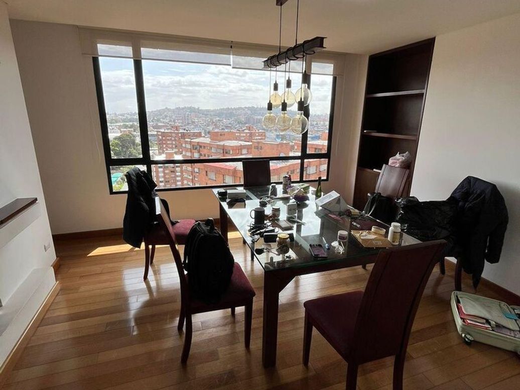 Apartamento de 4 alcobas en venta en Prados De La Calleja, Bogotá, 254 m² · foto 14 de 20
