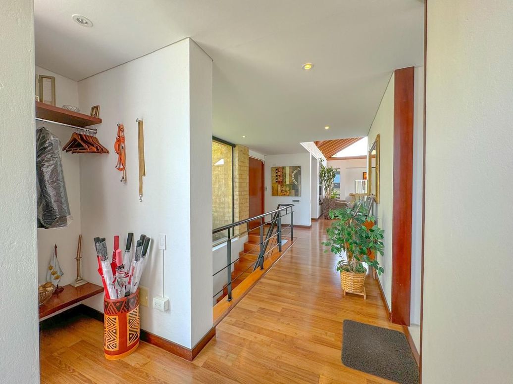 Casa de 4 alcobas en arriendo en San Isidro, Bogotá, 328 m² · foto 11 de 20