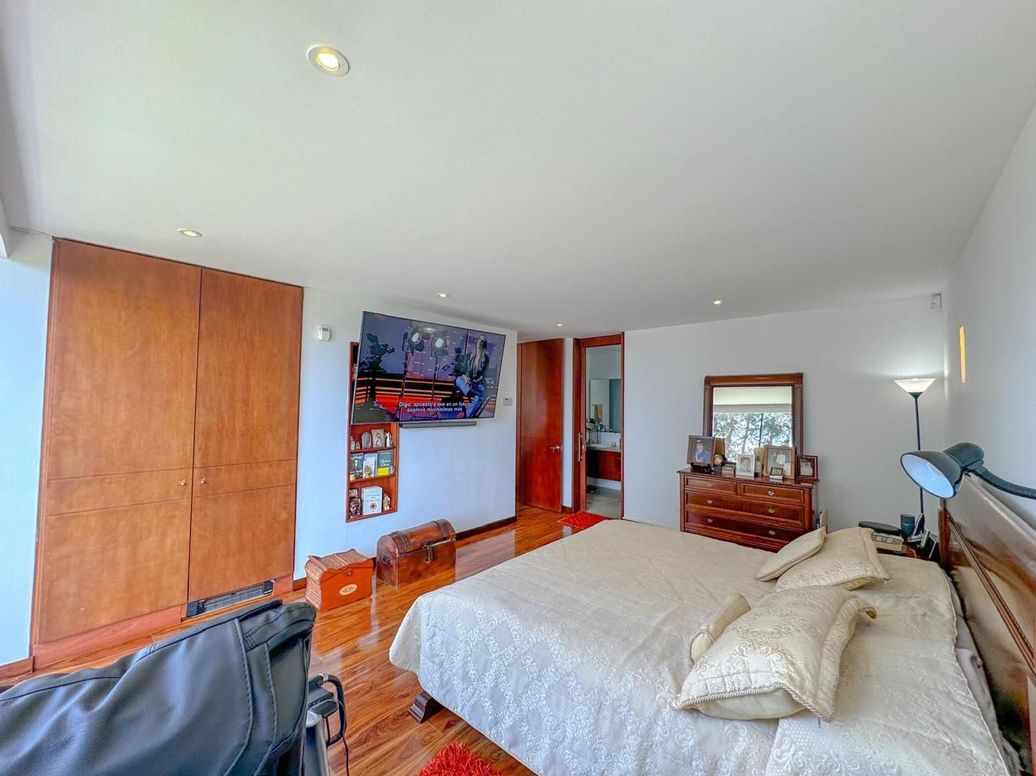 Casa de 4 alcobas en arriendo en San Isidro, Bogotá, 328 m² · foto 19 de 20