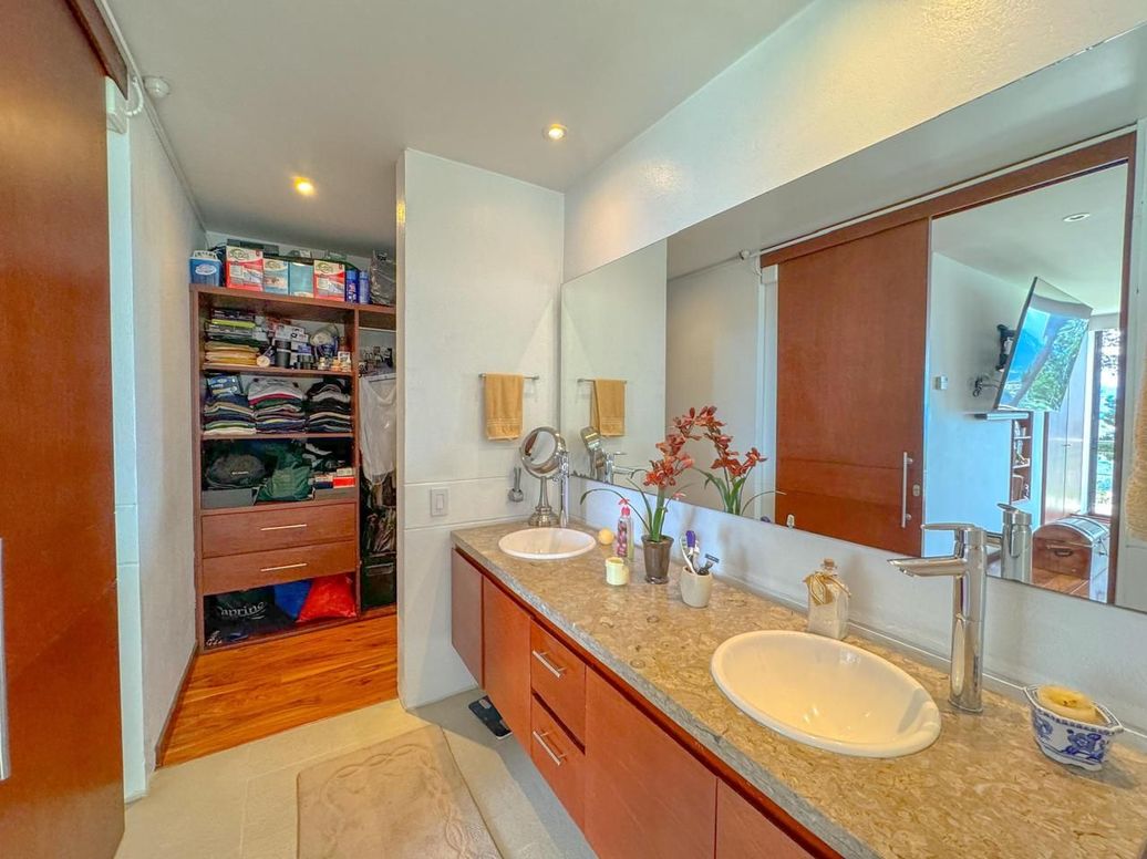Casa de 4 alcobas en arriendo en San Isidro, Bogotá, 328 m² · foto 20 de 20