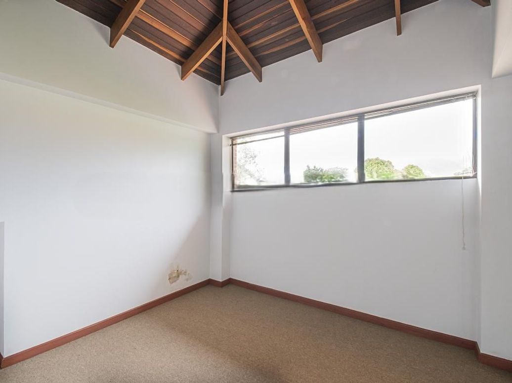 Casa de 4 alcobas en venta en Casa Blanca, Bogotá, 450 m² · foto 18 de 20